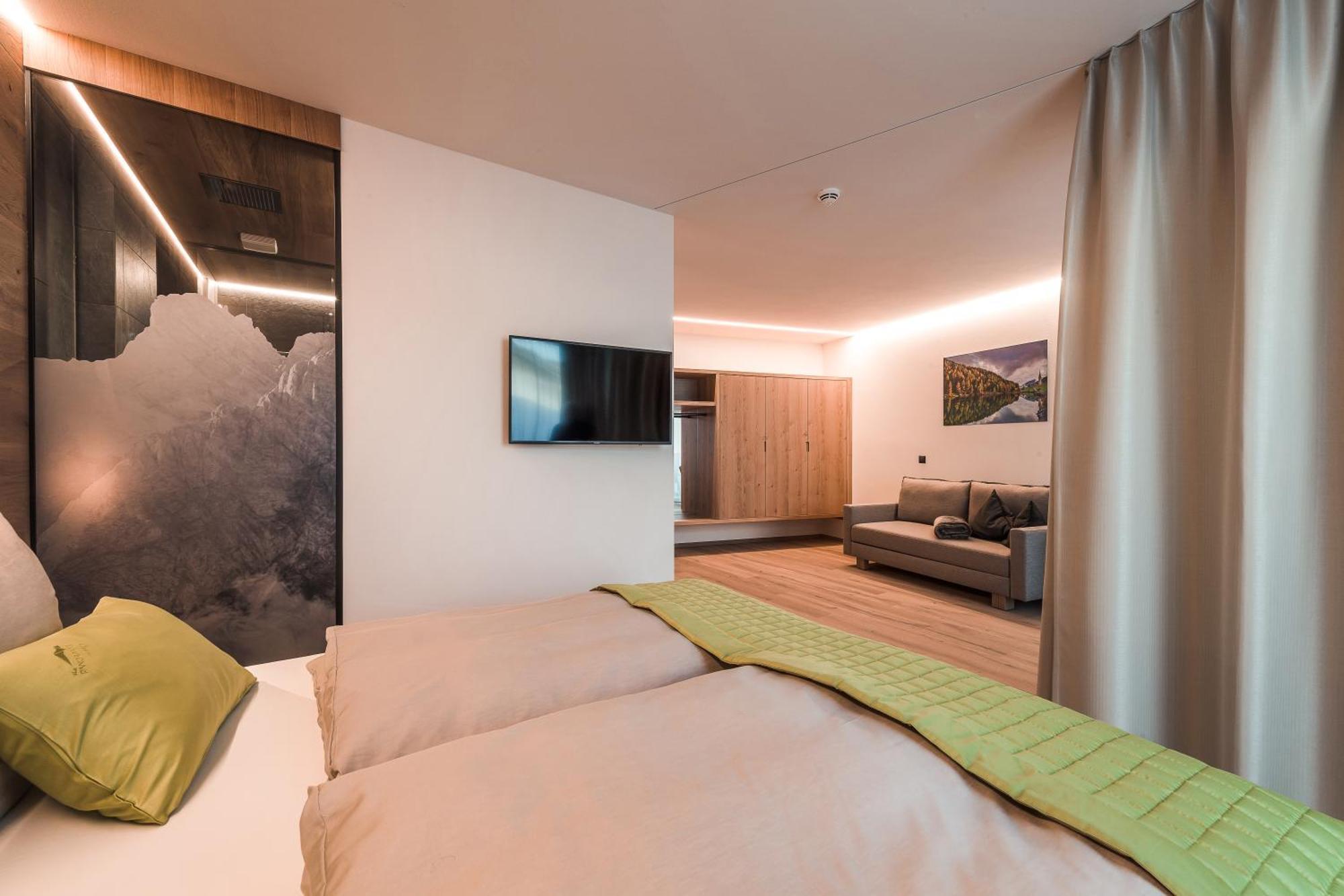 Hotel Panoramic Lotsch à Sarentino Extérieur photo